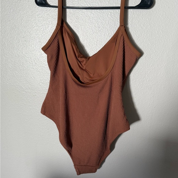 SOLD - Picture 4 of 5